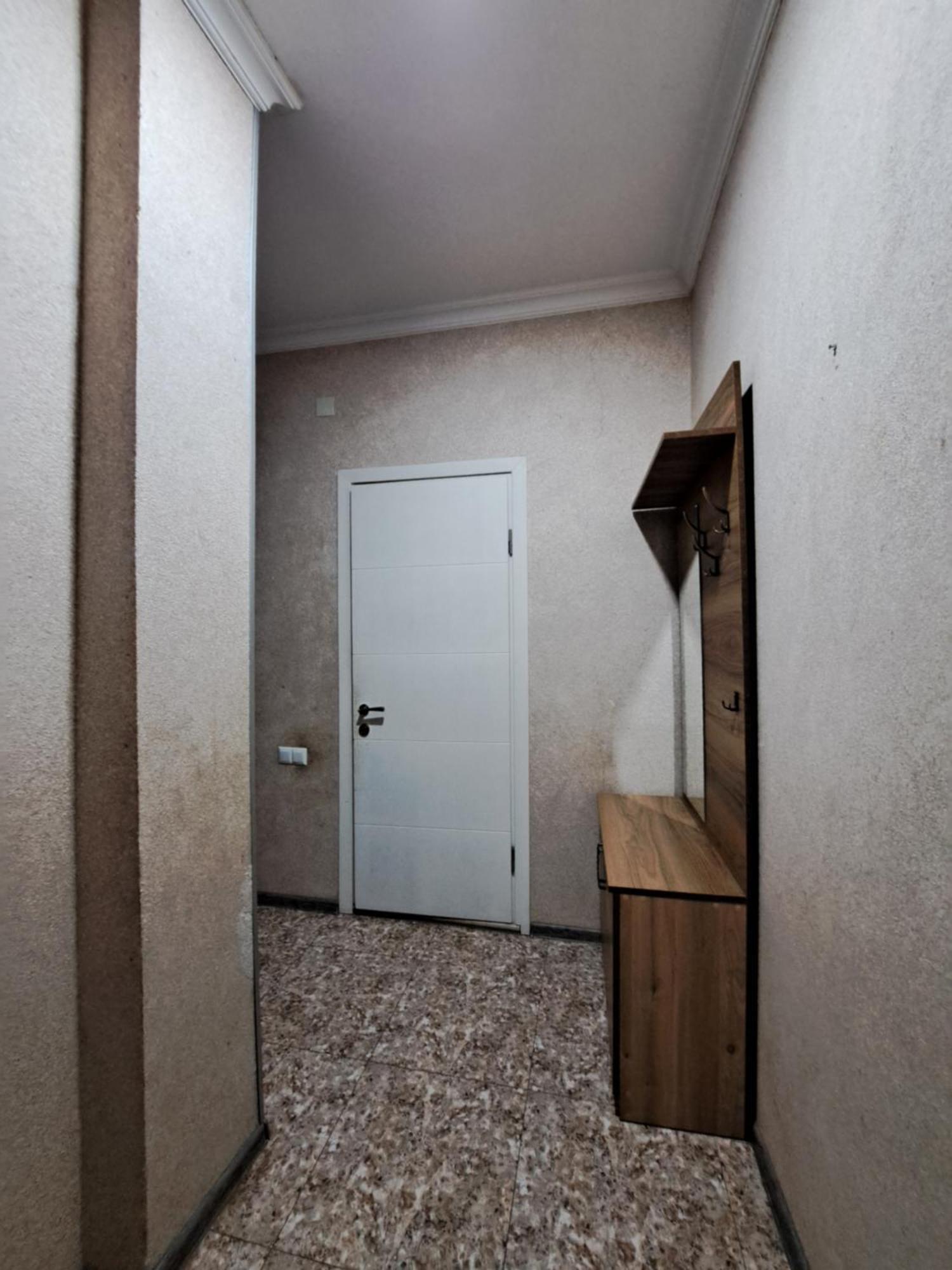 Karvi Hostel & Suites Батуми Экстерьер фото