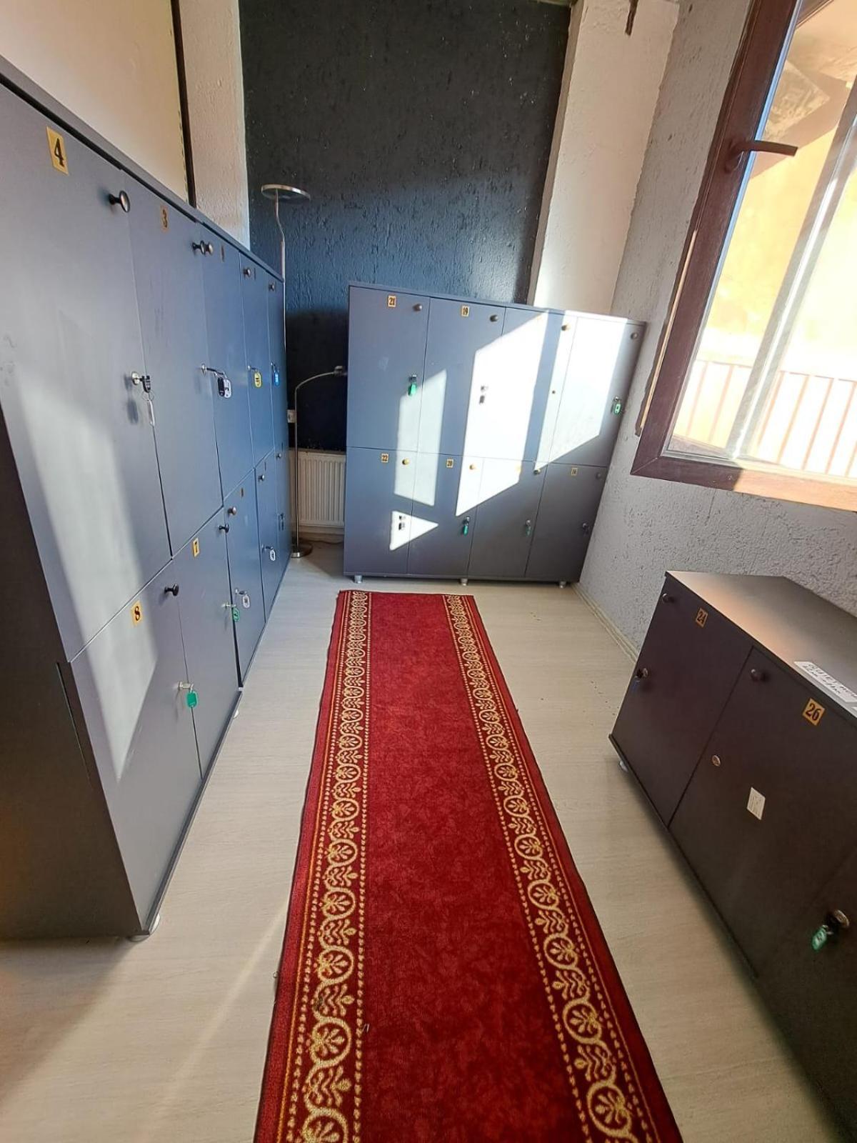 Karvi Hostel & Suites Батуми Экстерьер фото